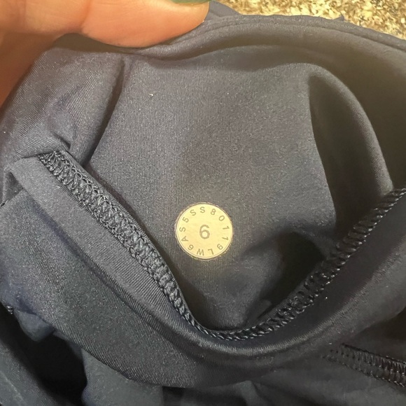 Lululemon Bundle - Picture 10 of 16